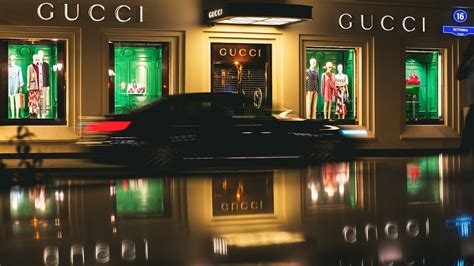 aktienkurs gucci|Kering SA (KER) Stock Price & News .